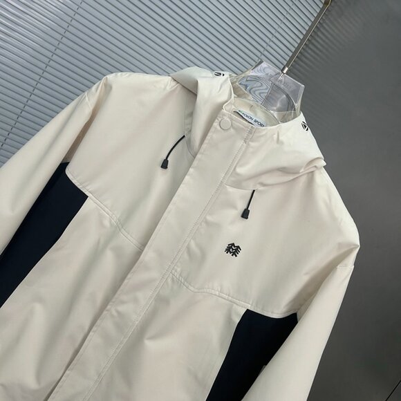 Kolon Sport Black And White Hooded Jacket - Picture 3 of 8